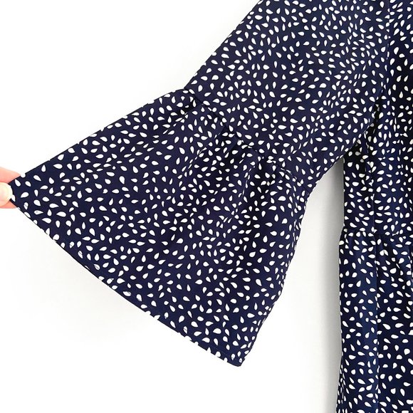 MinkPink • Breezy Babydoll Dress • Sz M • Navy Blue w White • Trapeze • Like New - Picture 3 of 11